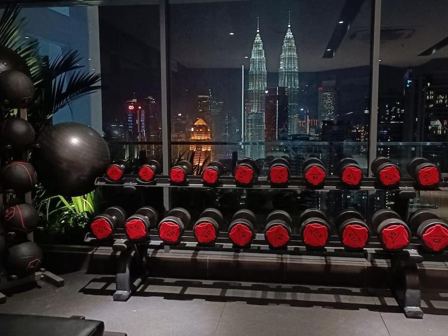 Col 25b Klcc Infinity Pool View Apartment Kuala Lumpur